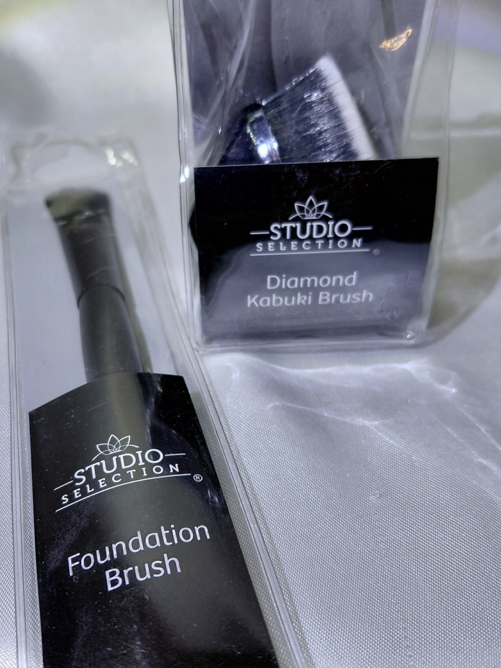 KABUKI  Foundation BRUSH SET